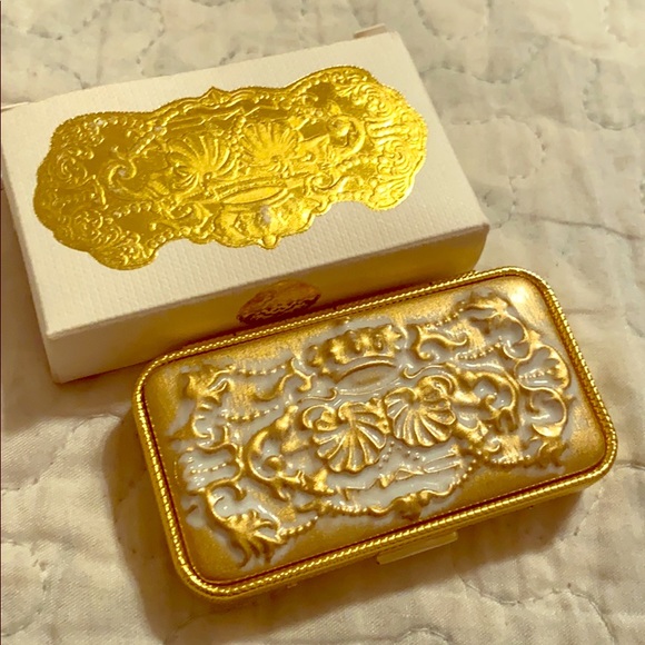 MAC 3 Coral Lips palatte - Picture 2 of 3